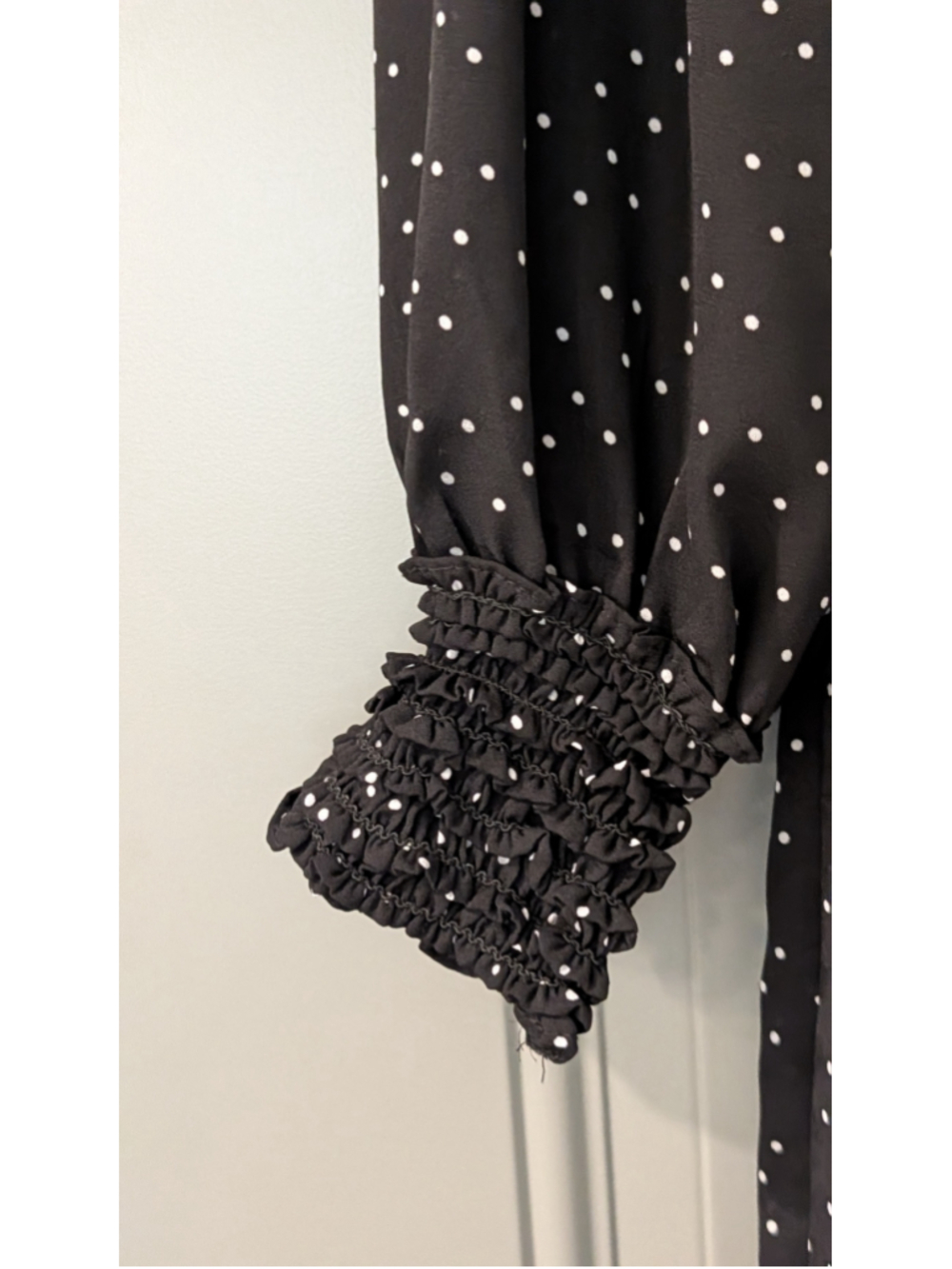 Max Studio Black Polka Dot Tie Neck Midi Dress Smocked Waist Long Sleeve Size M - Picture 3 of 8